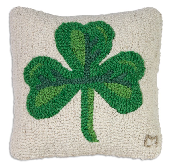 shamrock-hand-hooked-wool-pillow-wholesale-chandler-4-corners
