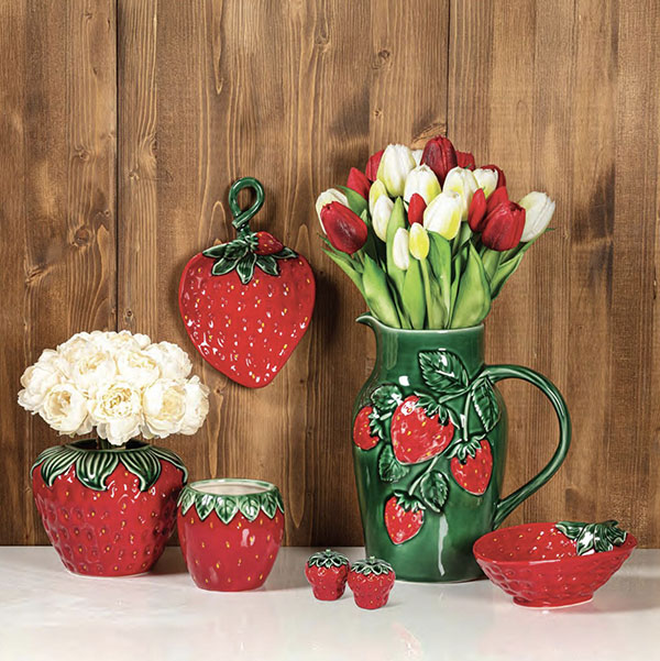 the-abbott-collection-2026-strawberries